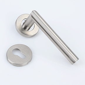 Was ist besser, Türhebel oder Türknauf?